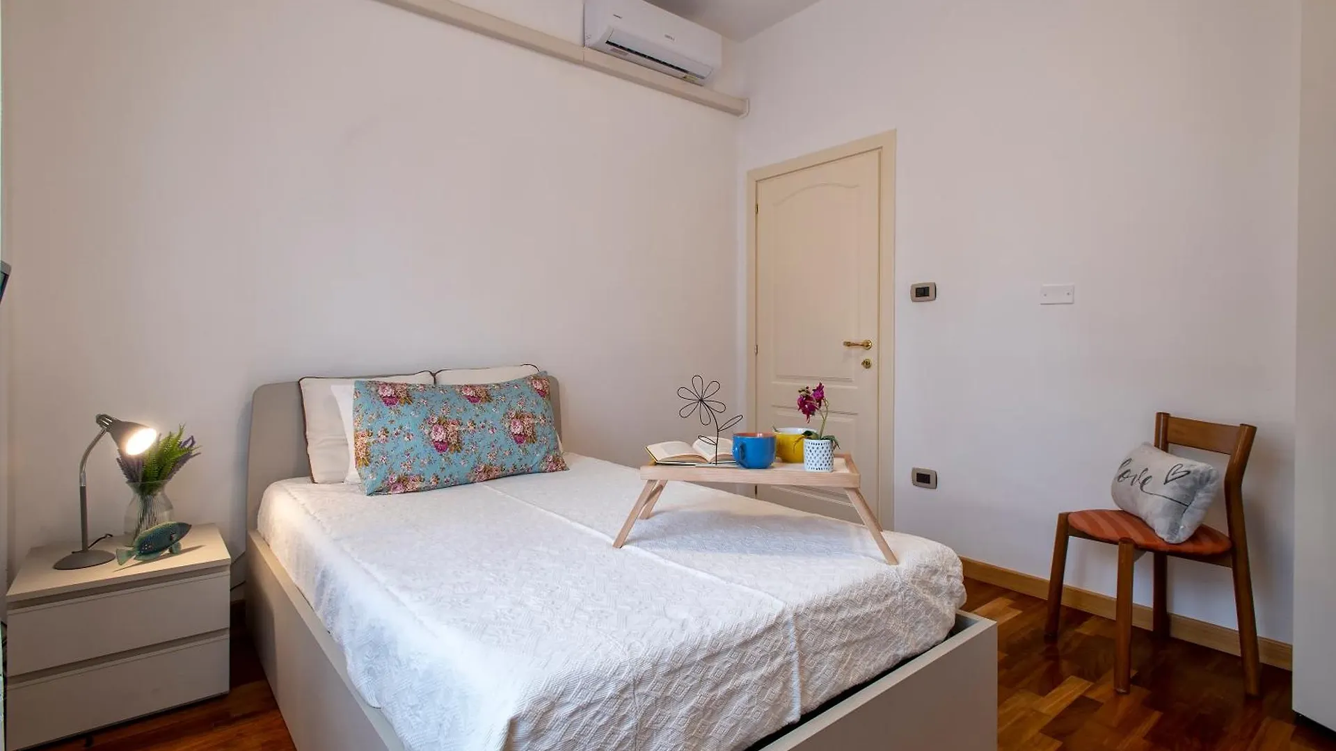 Sardinia Re - 4 Mori Apartment Σάσαρι